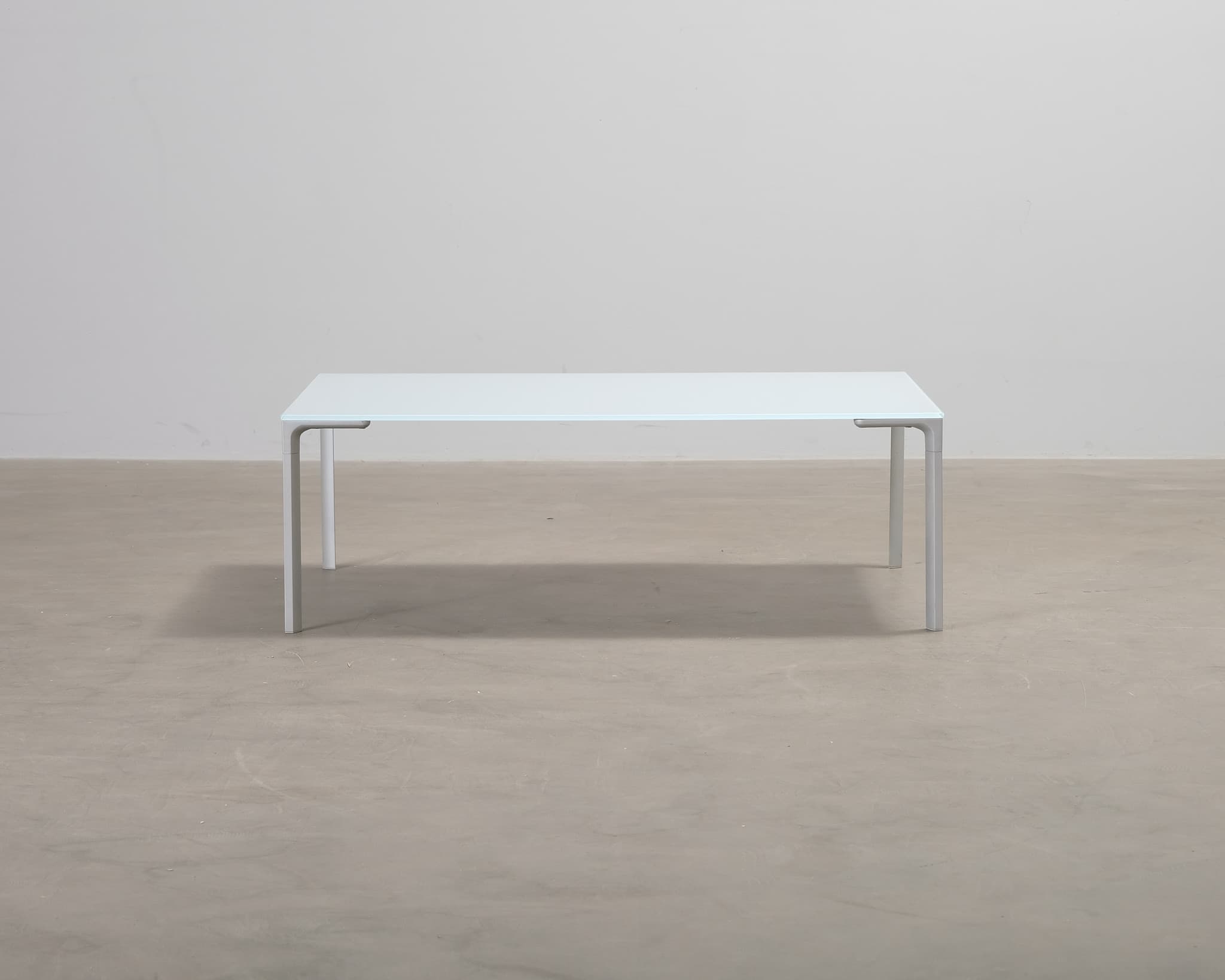 Ligne Roset Ipso Facto soffbord