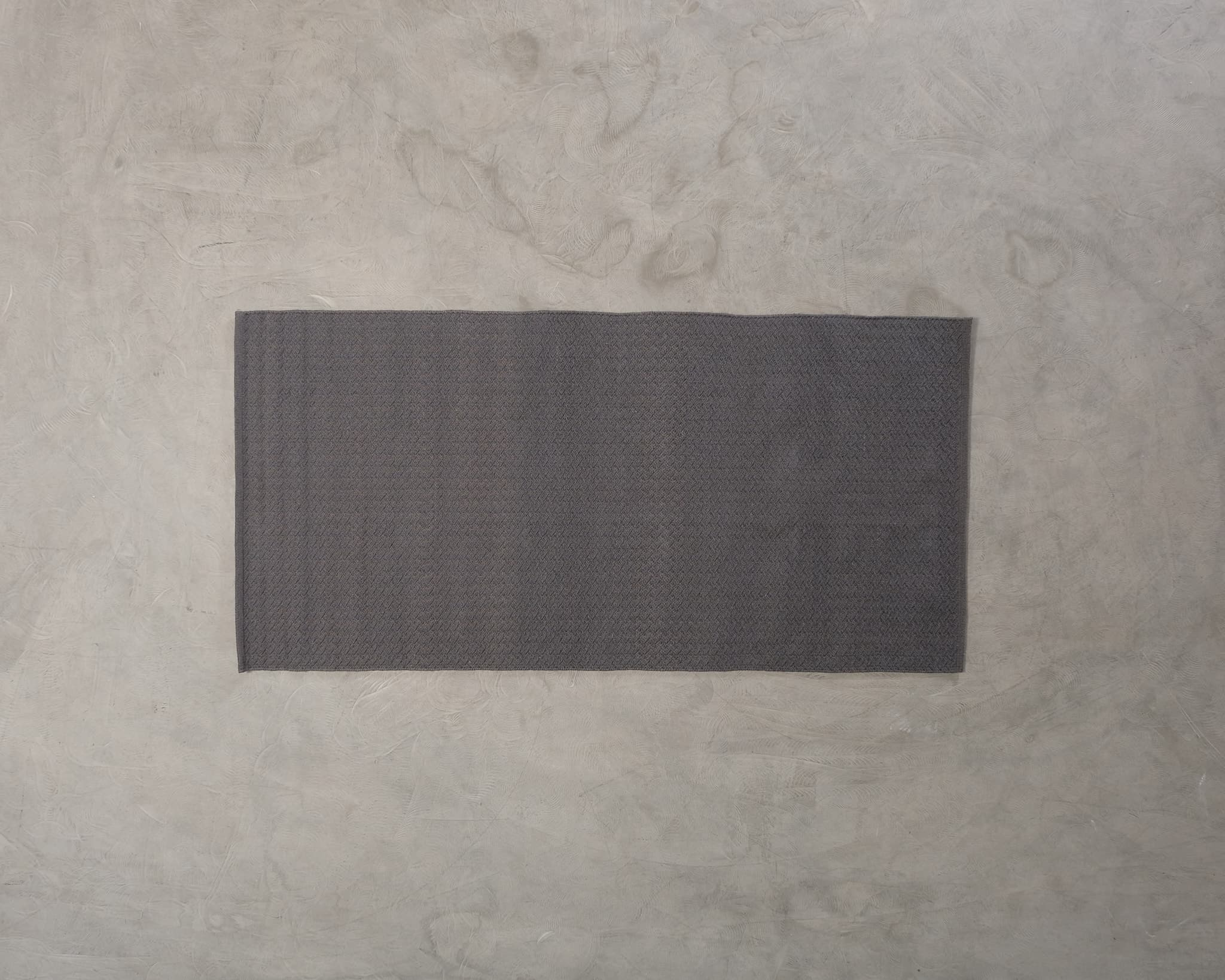 Finarte Pispala matta 100 x 200 cm mörkgrå