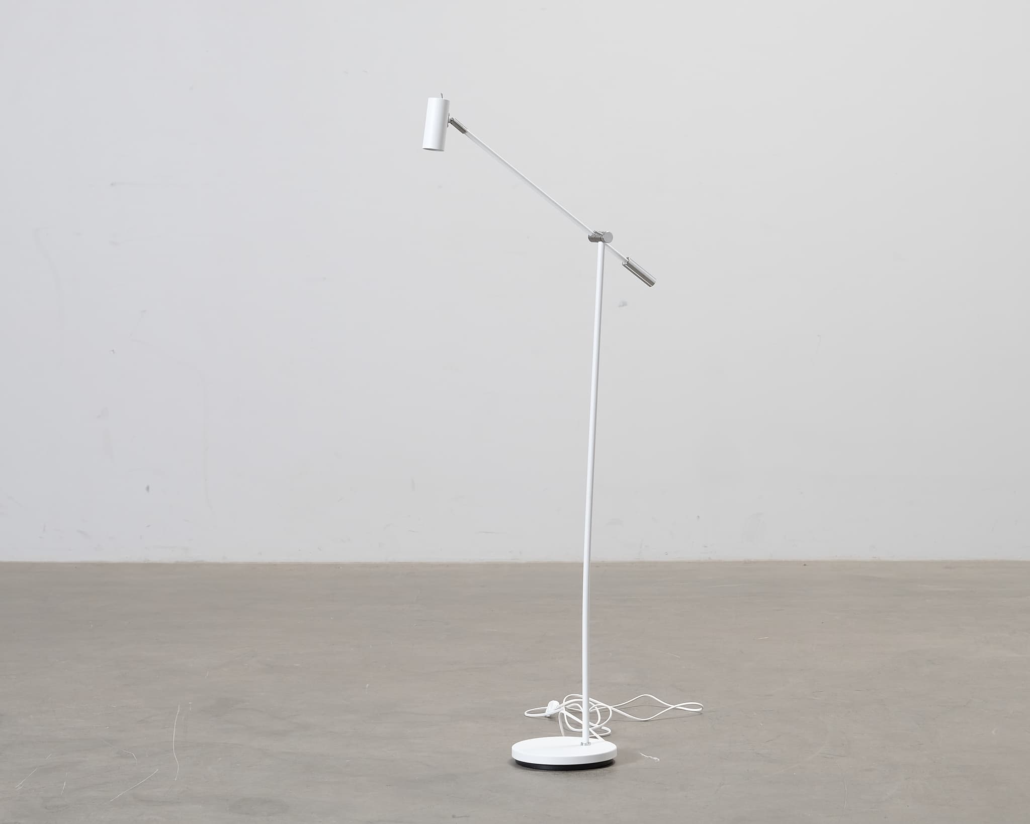 Belid Cato golvlampa vit