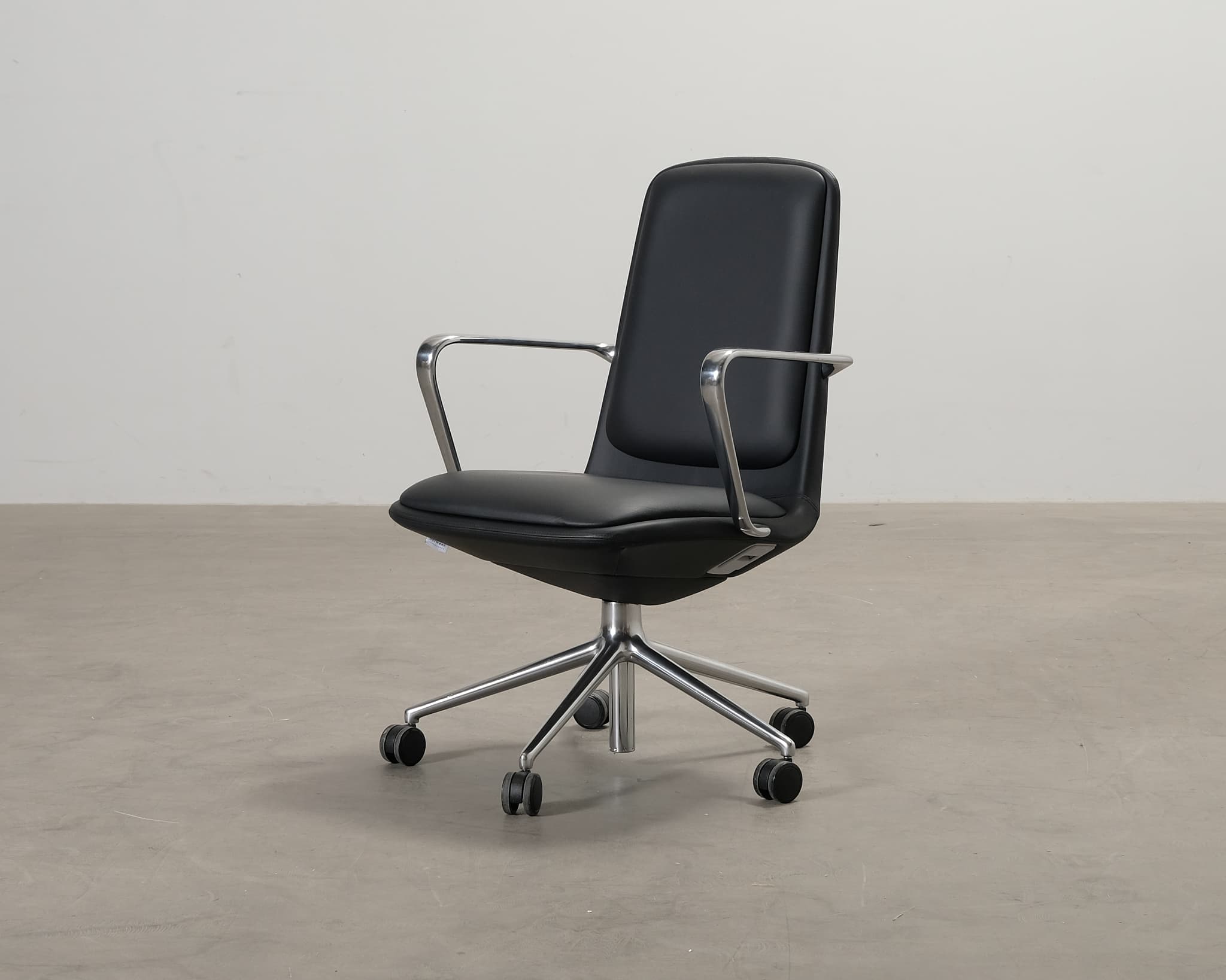 Normann Copenhagen Off arbetsstol svart