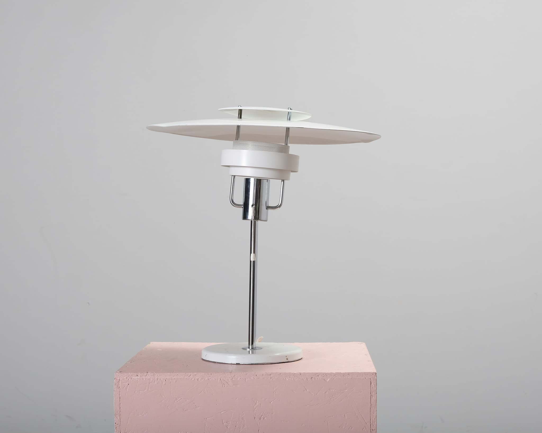 Borens Aurora bordslampa