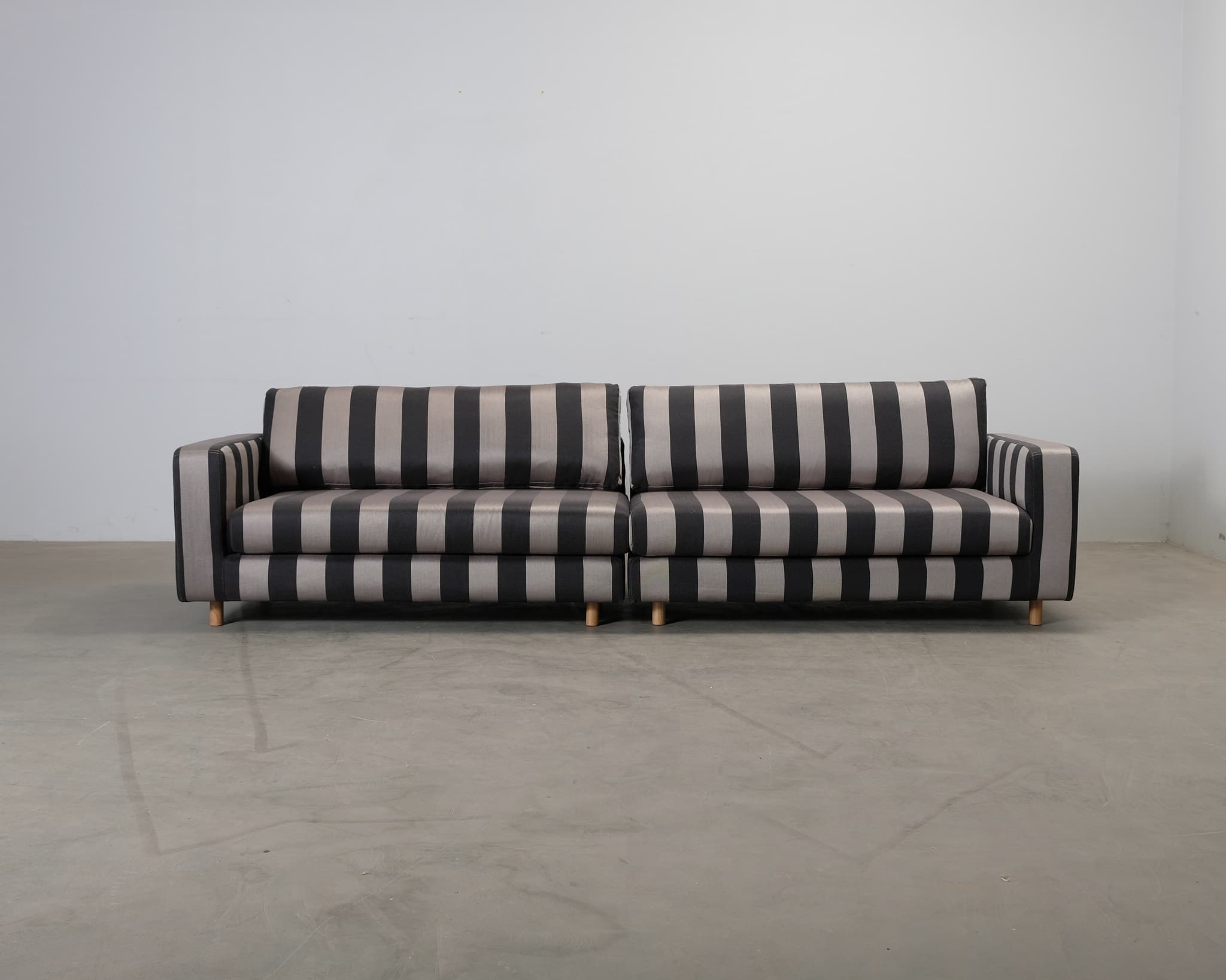 Sofacompany Dylan 4-sits soffa randig