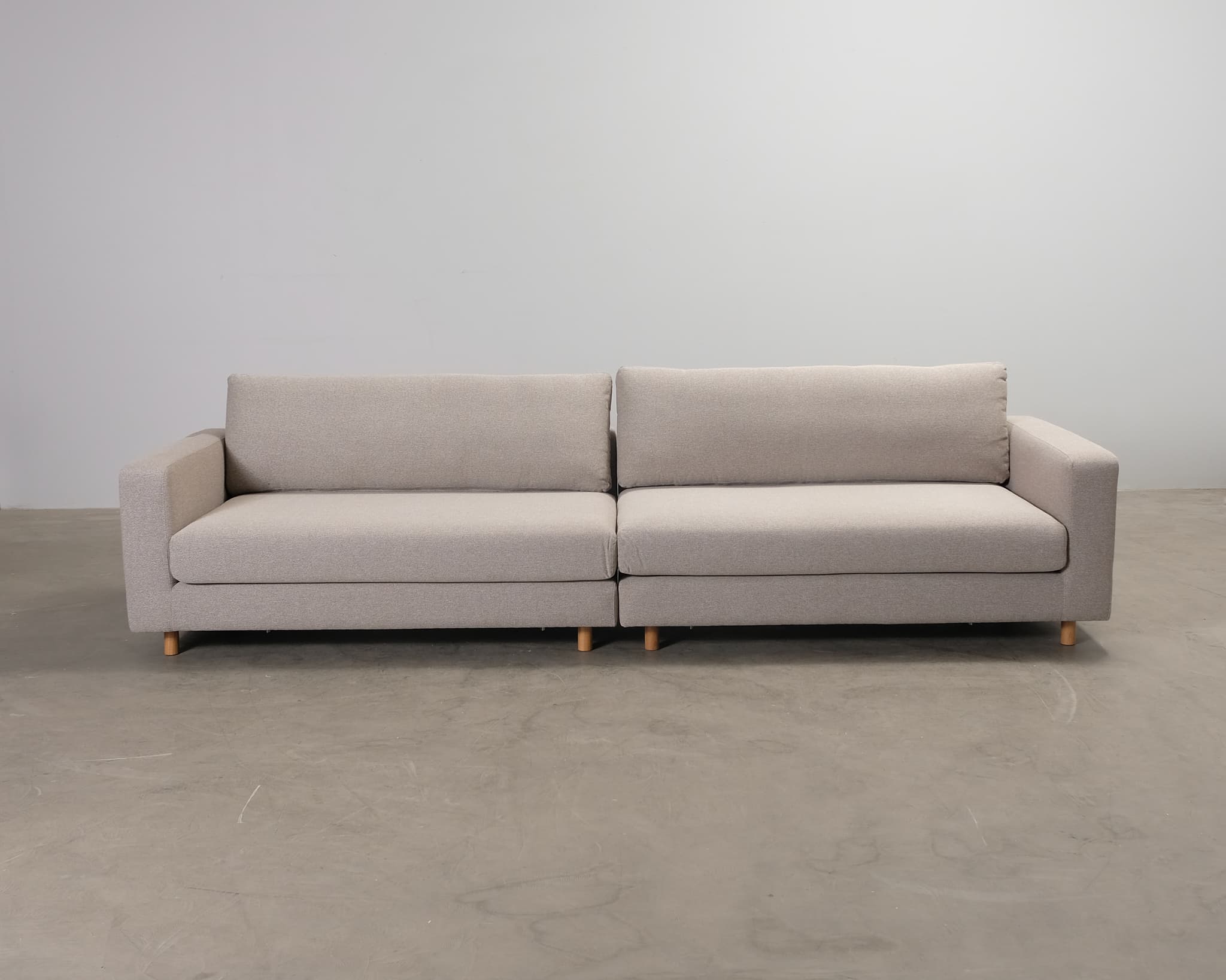 Sofacompany Douglas 4-sits soffa med fotpall gråbeige