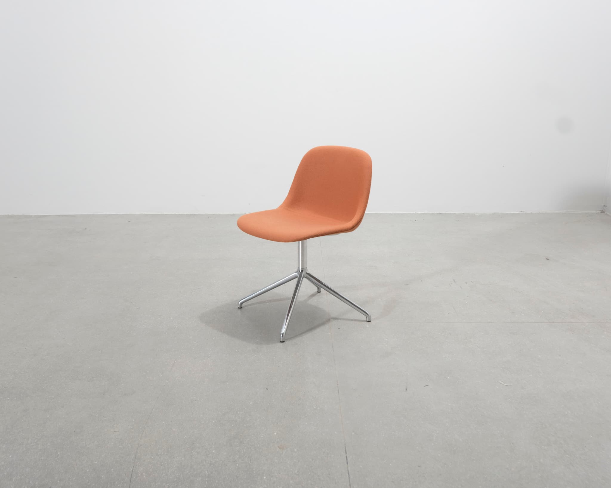 Muuto Fiber Side