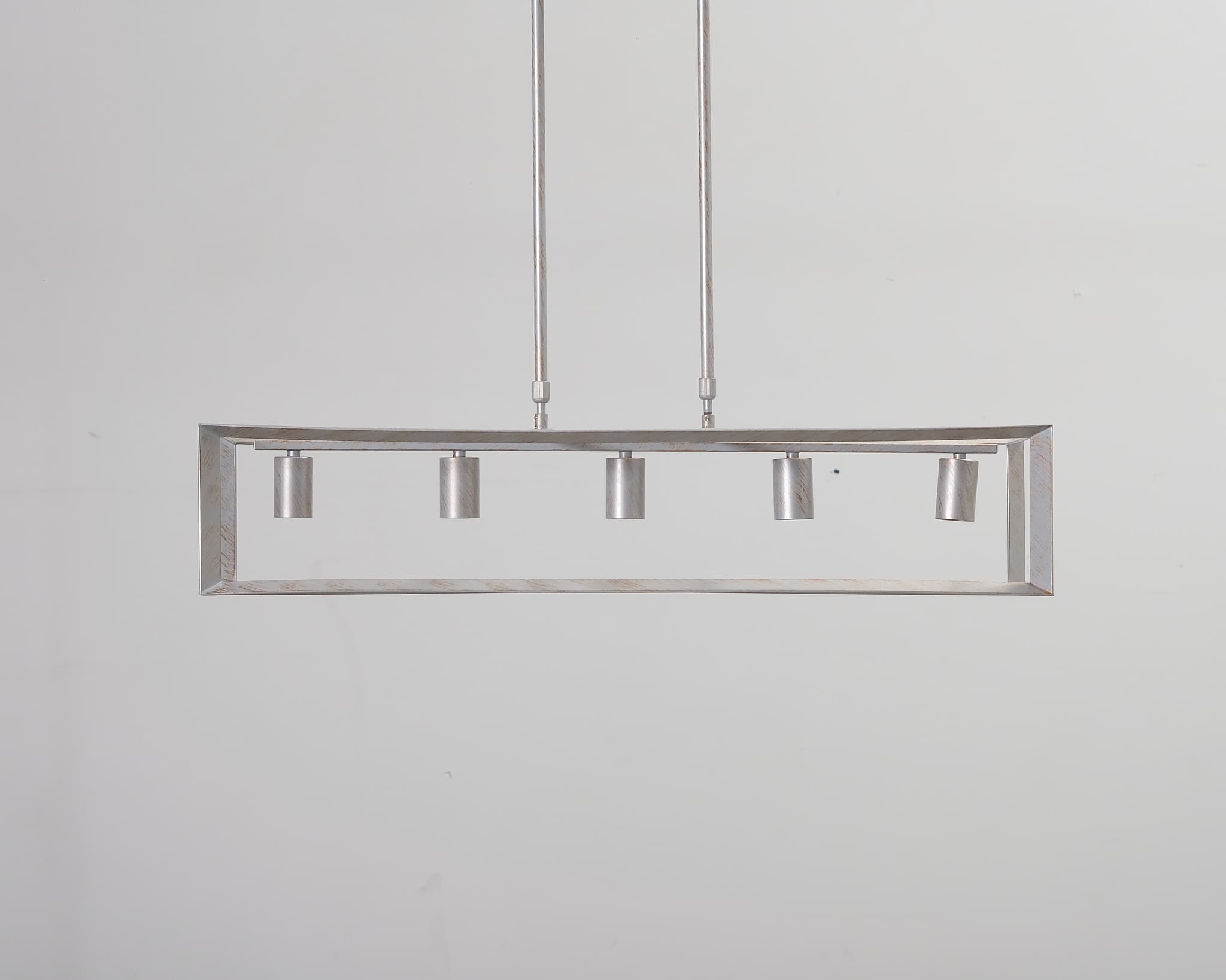 Pendellampa i metall