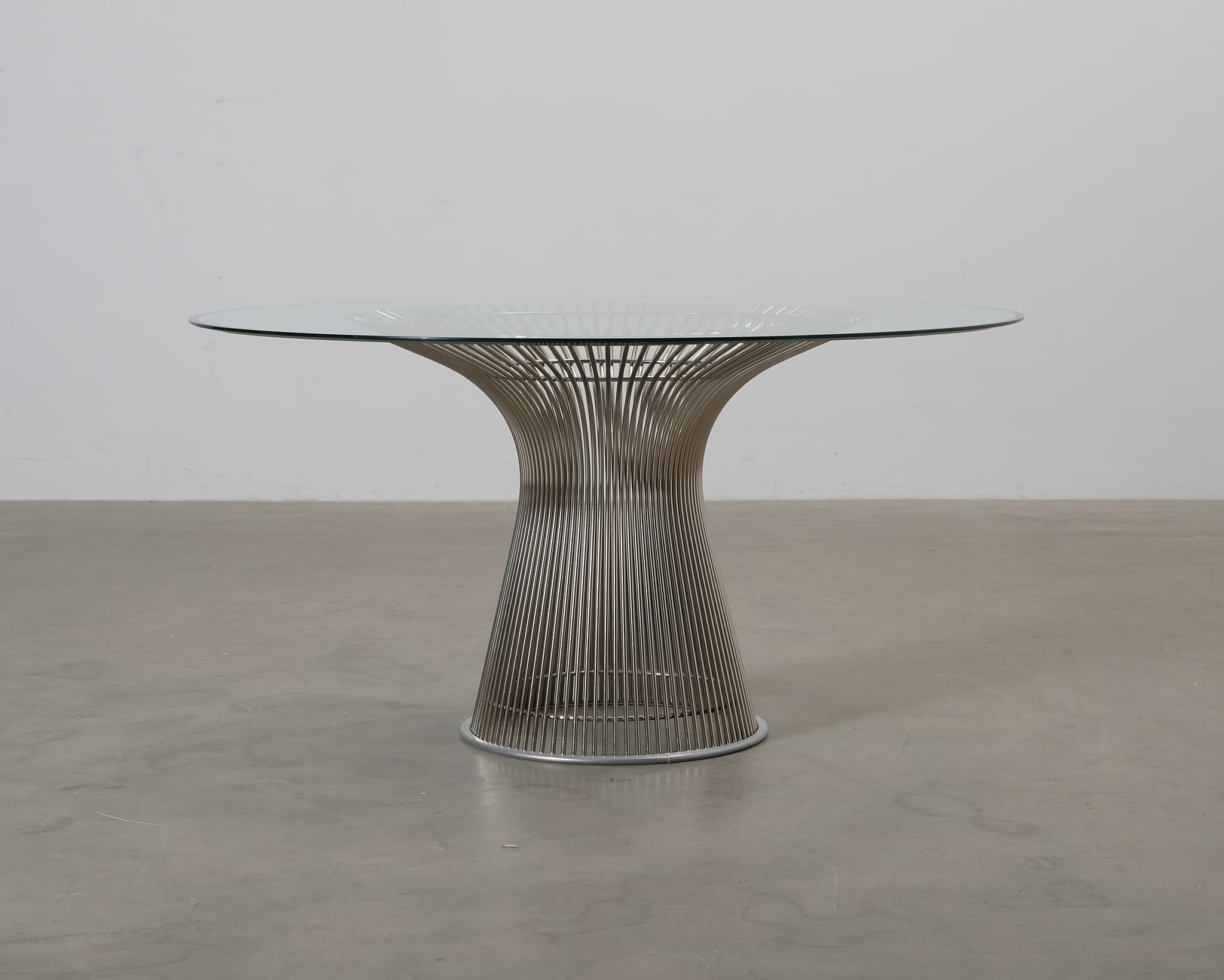 Knoll Warren Platner matbord ø 135 cm nickel / glas