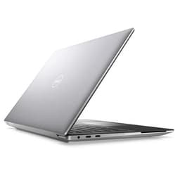 Dell Precision 5470 14" Core i5 2.5 GHz - SSD 512 GB - 8GB QWERTY - Englisch