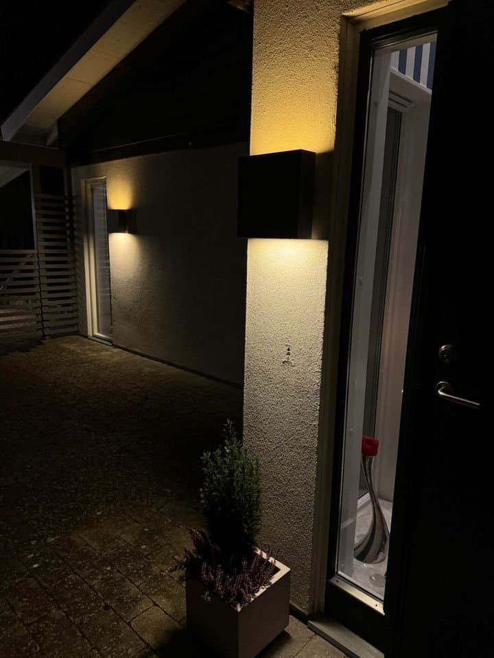 Fasad-/Husbelysning 4 st. danska design-fasadlampor SQUARE 270 grafitgrå