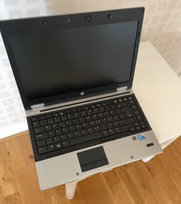 HP EliteBook 8440p, core i5, Windows 10, Office packet, allt funkar,320GB HD
