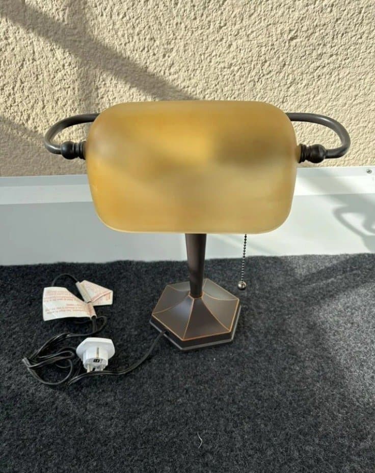 Ny Bankirlampa gul/ beige.bankers lamp/skrivbordslampa 41 cm