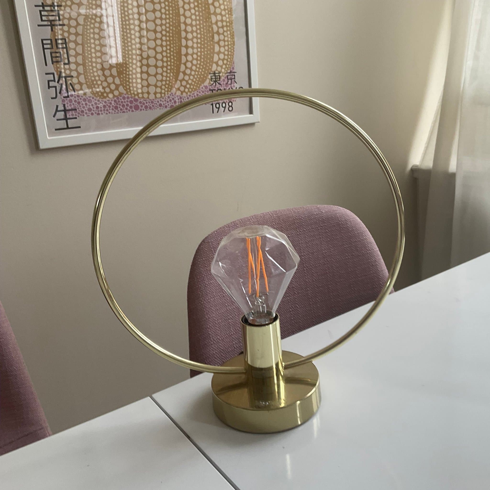 Lampa gloria, modern design, mässing