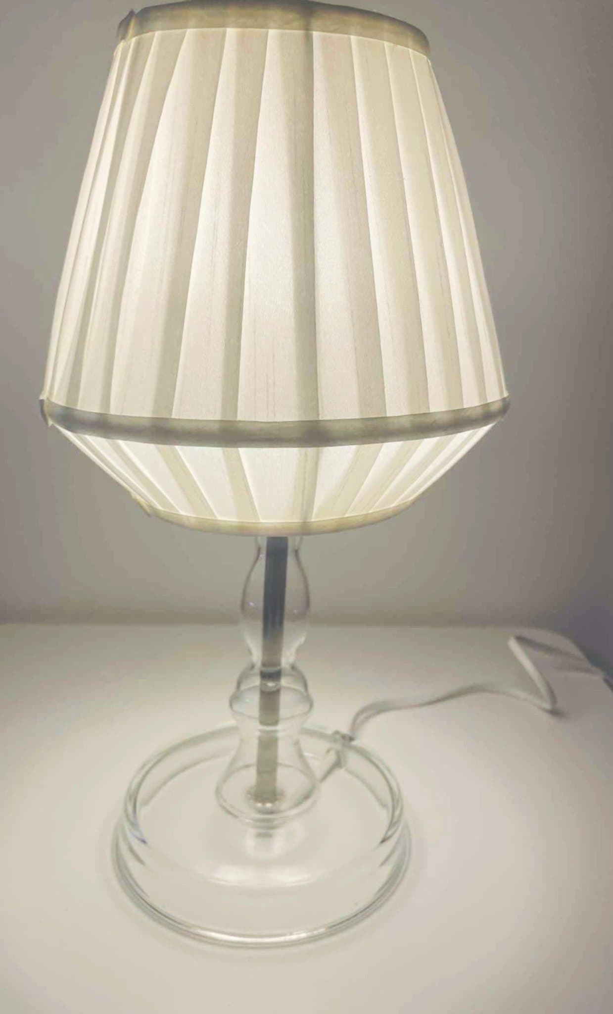 Ikea MARBY Bordslampa med plisserad lampskärm