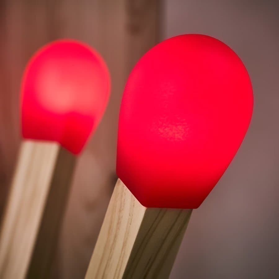 STRÅLA LED GOLVLAMPA - Lukas Bazle