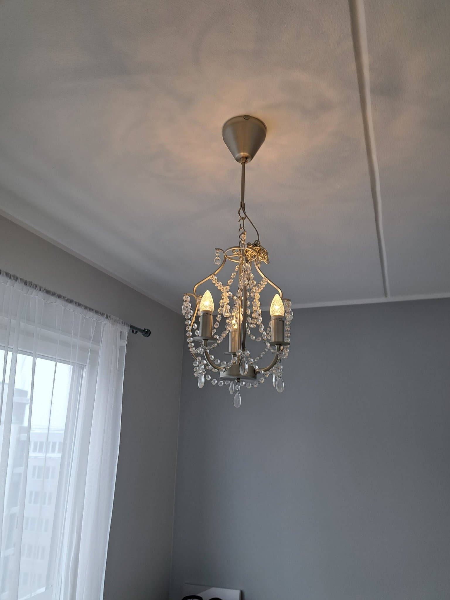 Taklampa med Kristaller