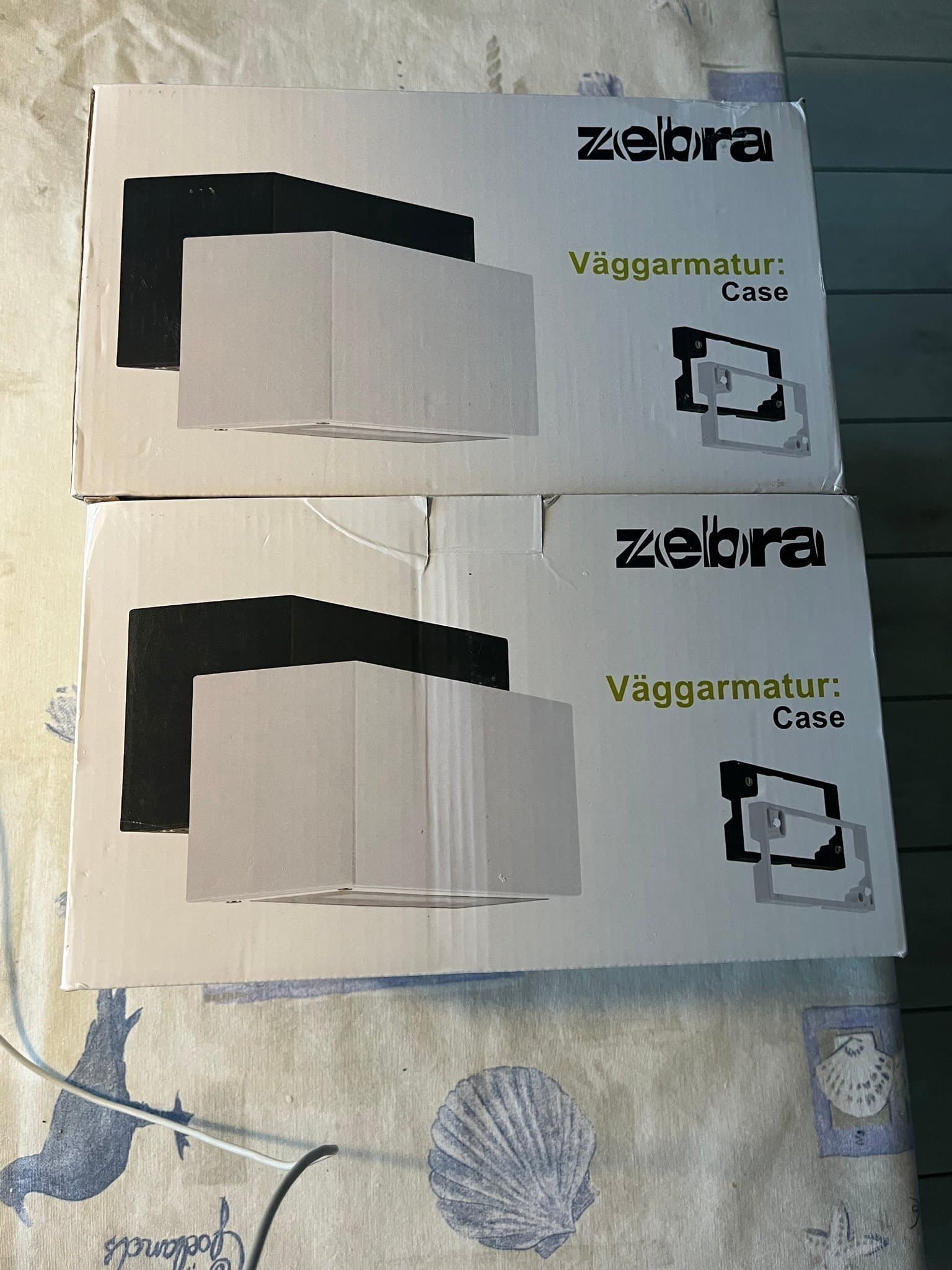 Zebra Vägglampa Case - 2 st NYTT