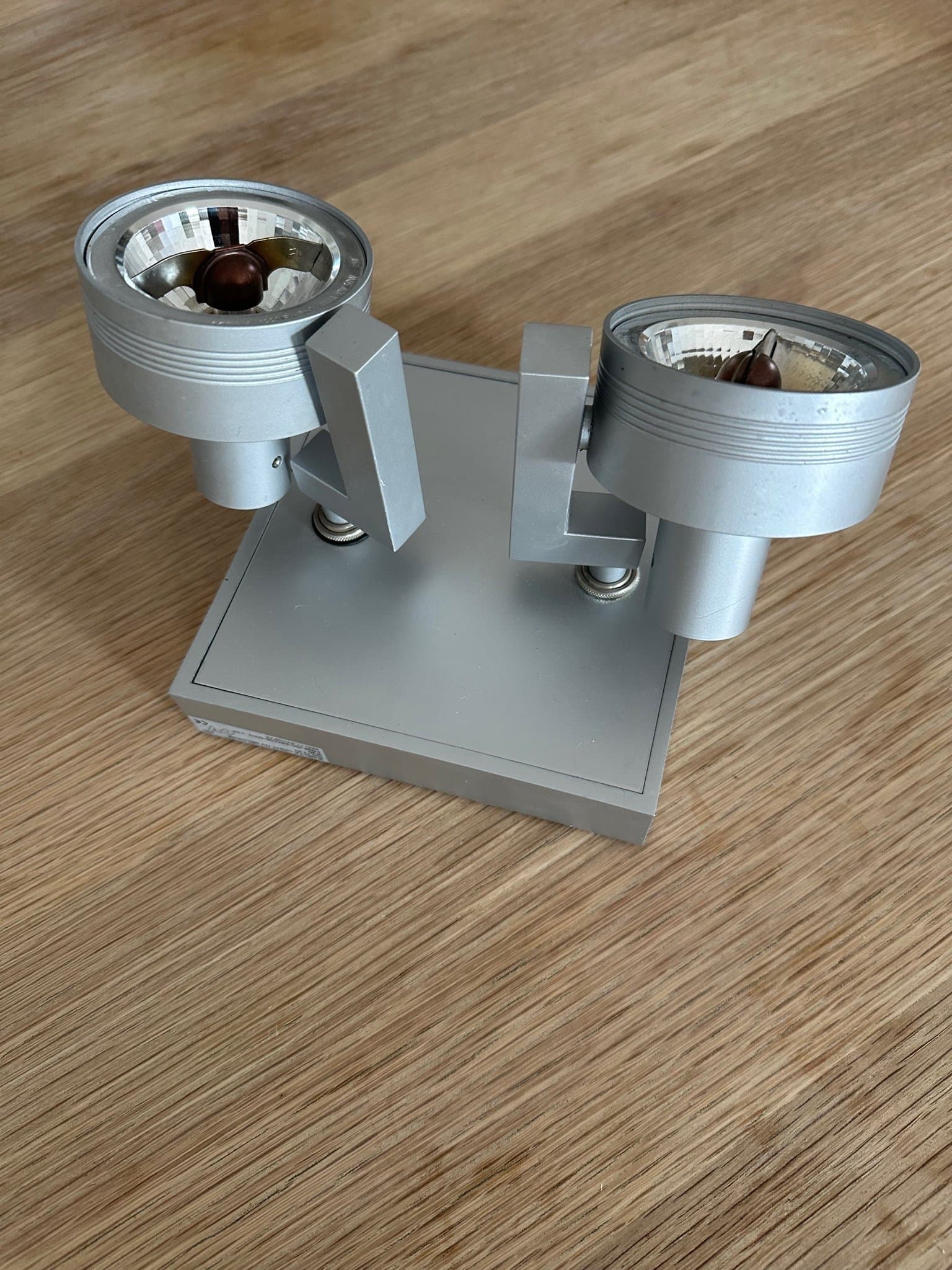 Exklusiv Delta Light Spotlight