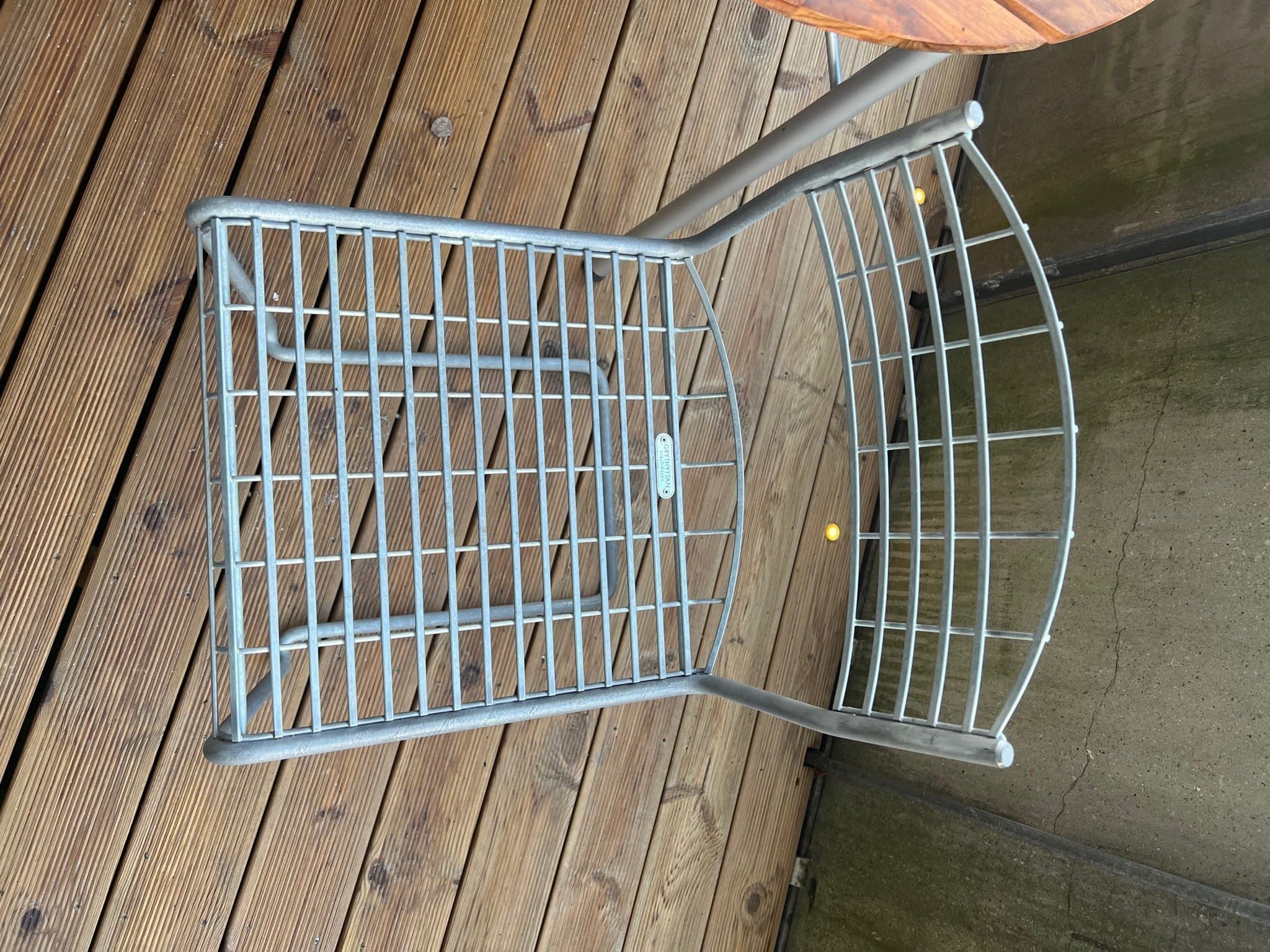 Grythyttan stol i varm zink