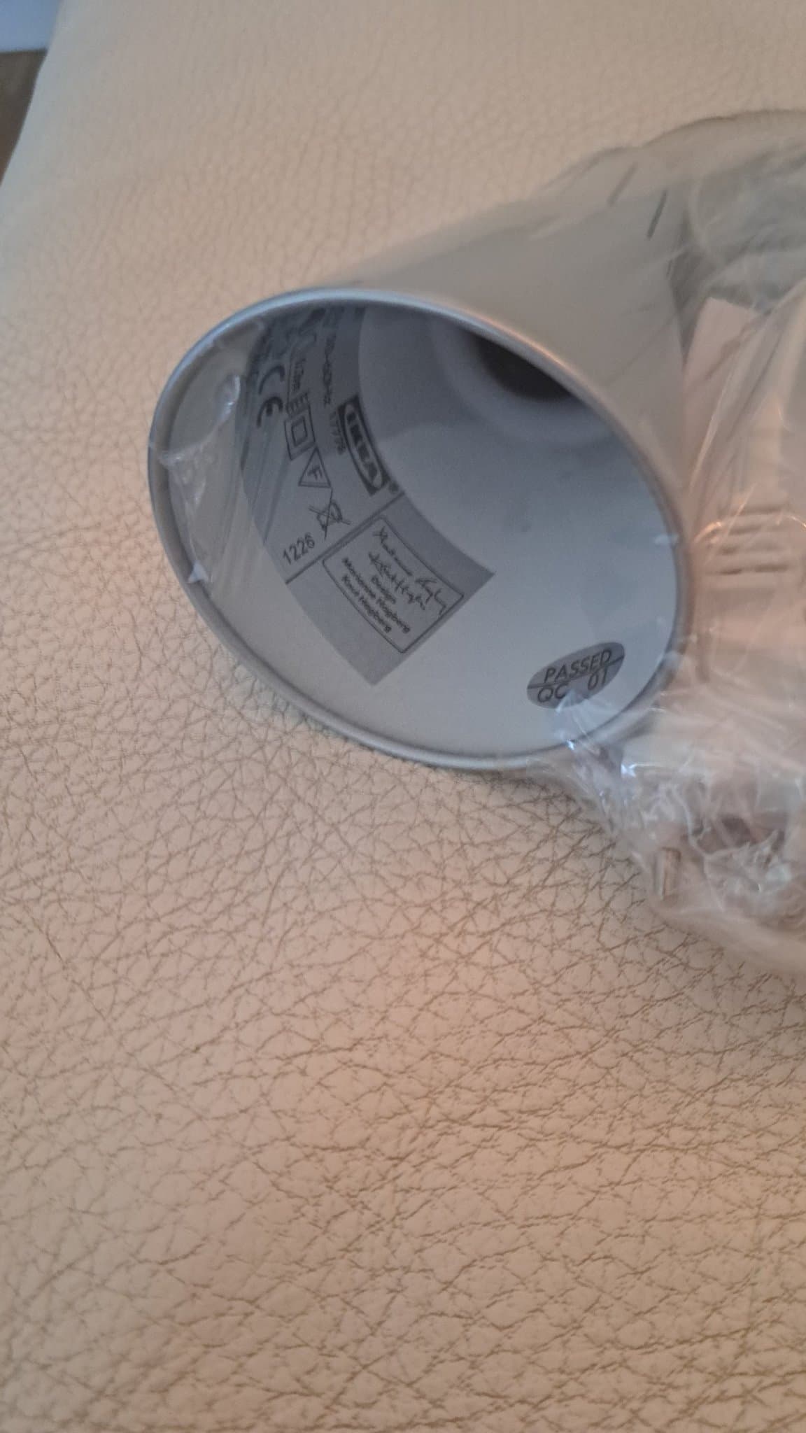 IKEA KVART Vägghängd spotlight