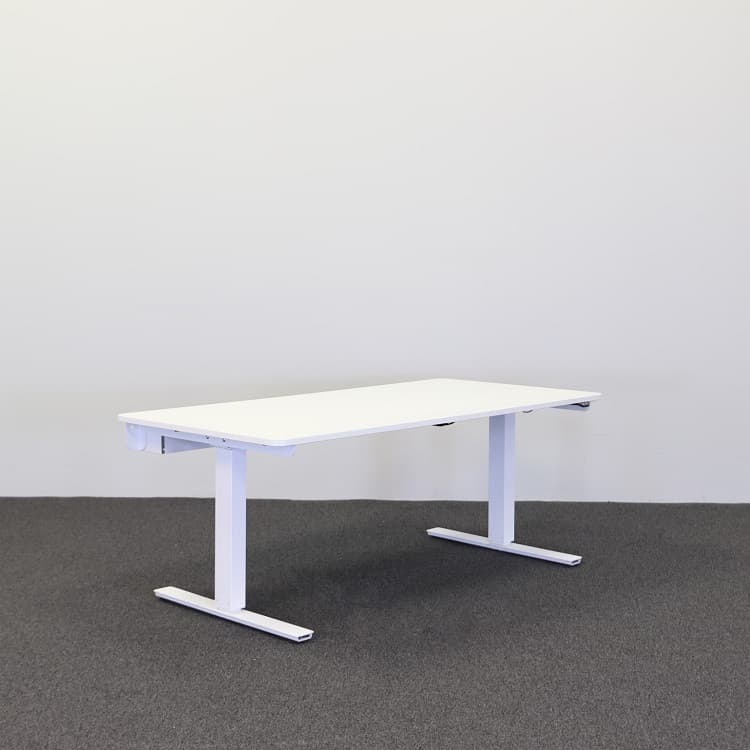 Elektriskt höj- och sänkbart skrivbord - 160 cm