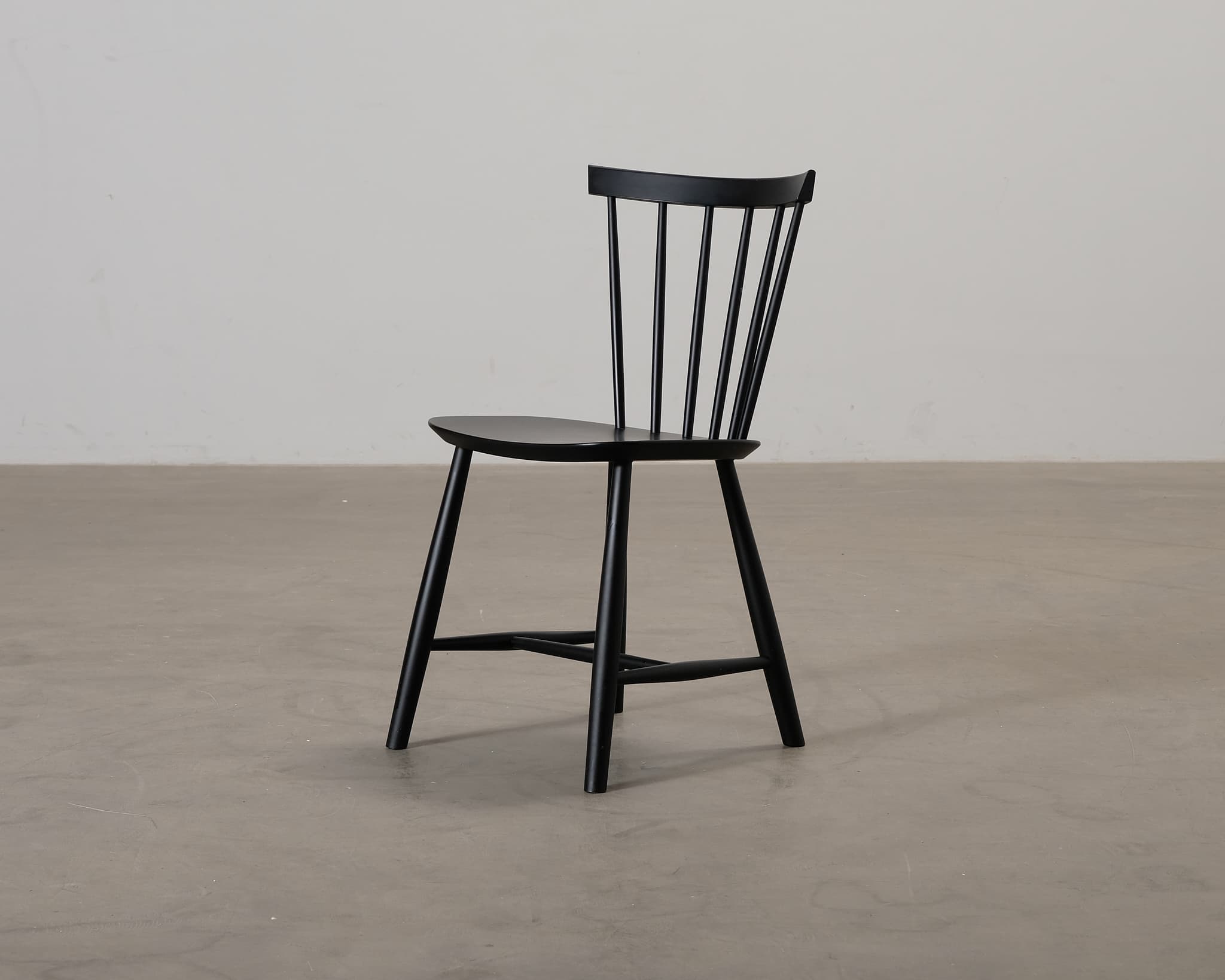 FDB Møbler J46 pinnstol svart