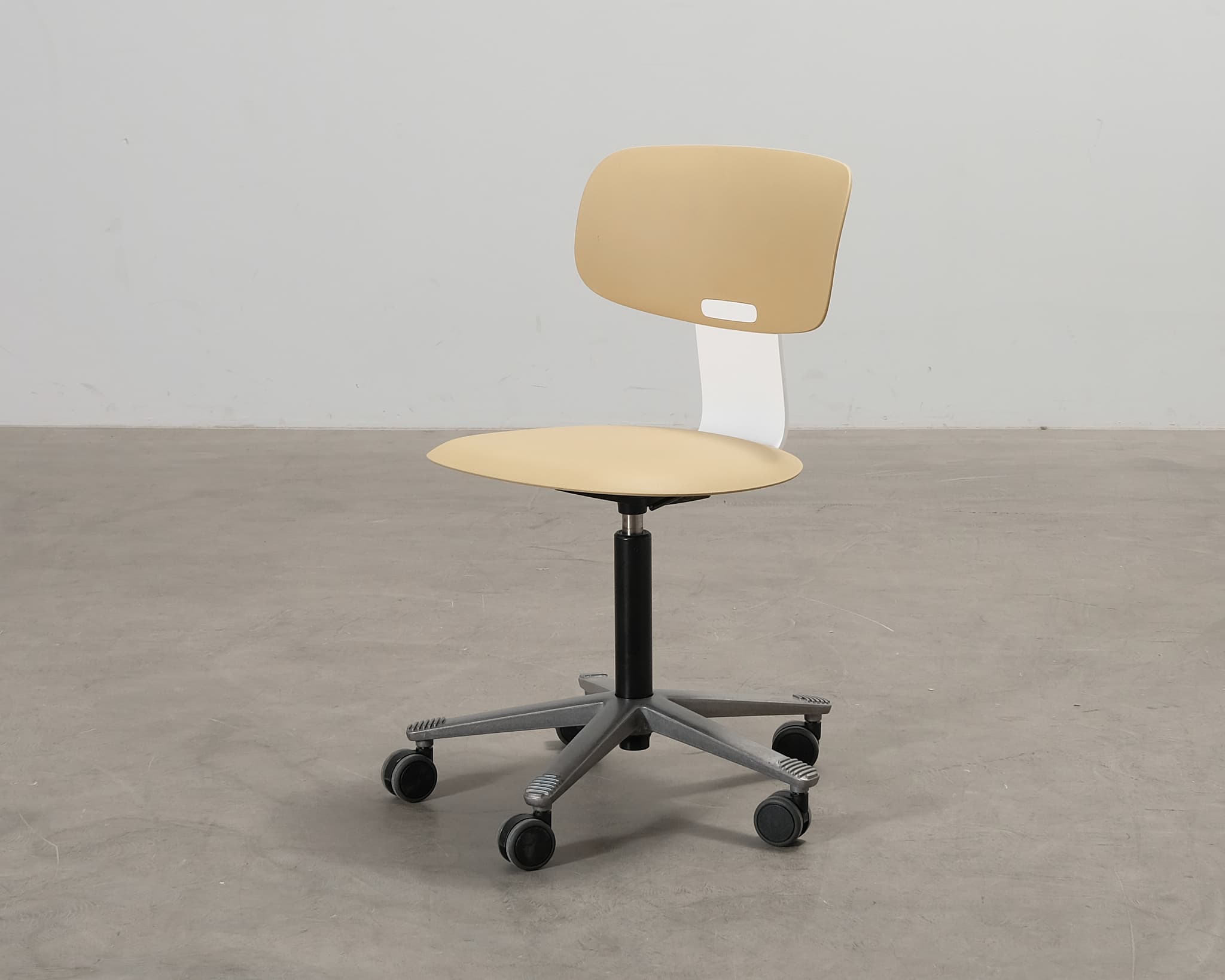 Håg Tion arbetsstol beige