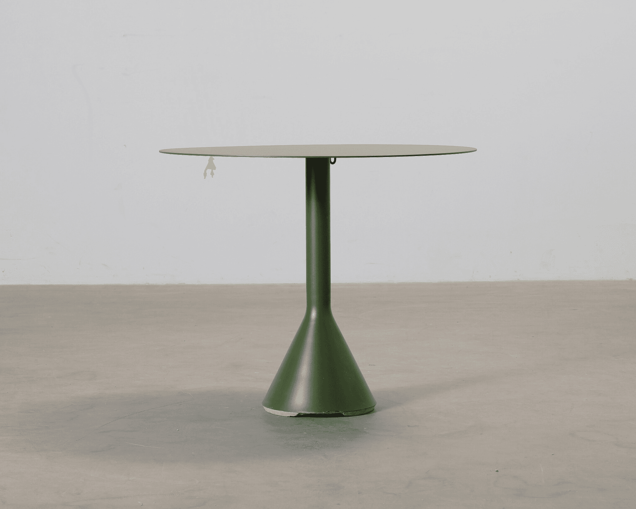 HAY Palissade Cone bord ø 90 cm olivgrön