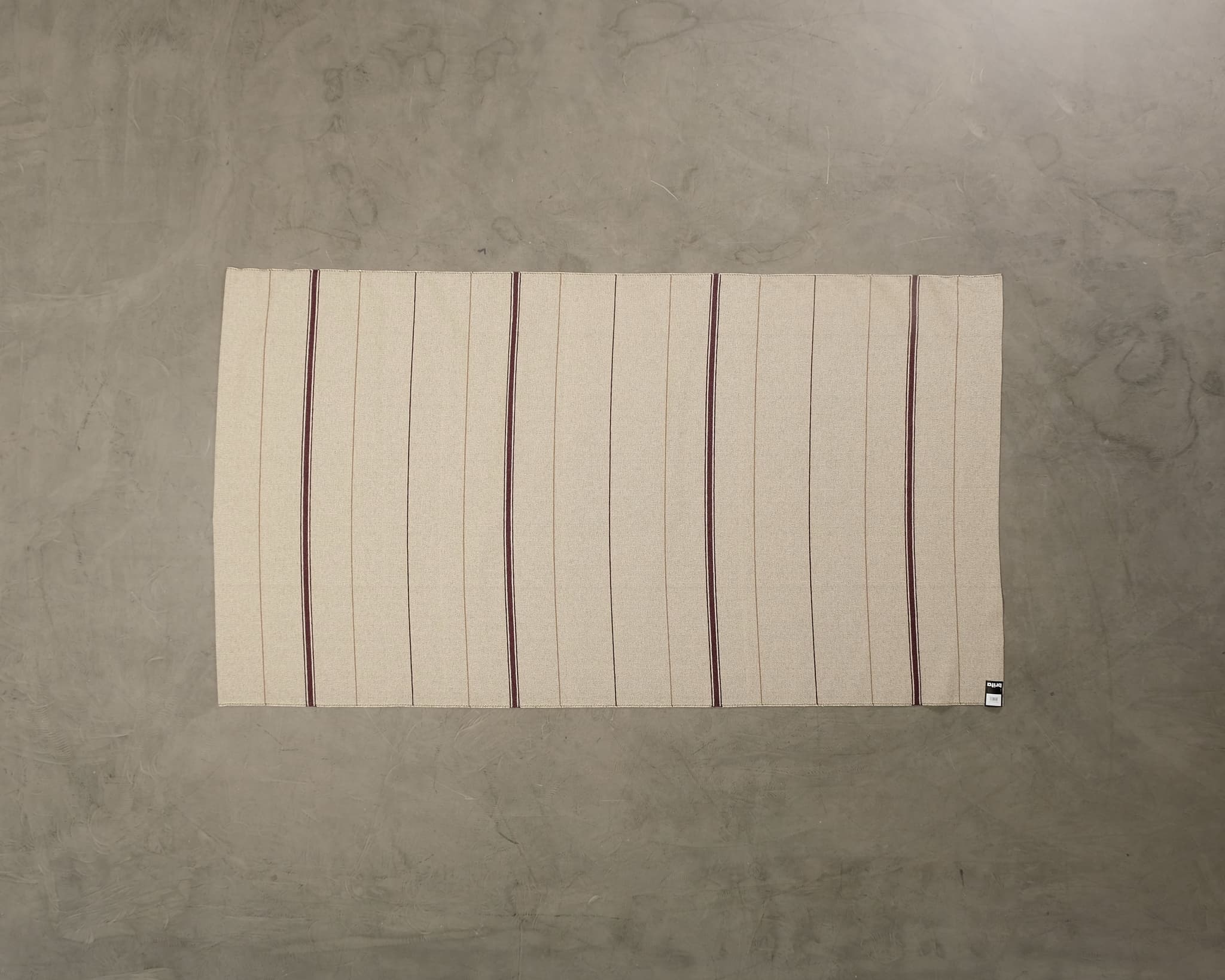 Brita Sweden Trapeze Bordeaux matta 170 x 300 cm