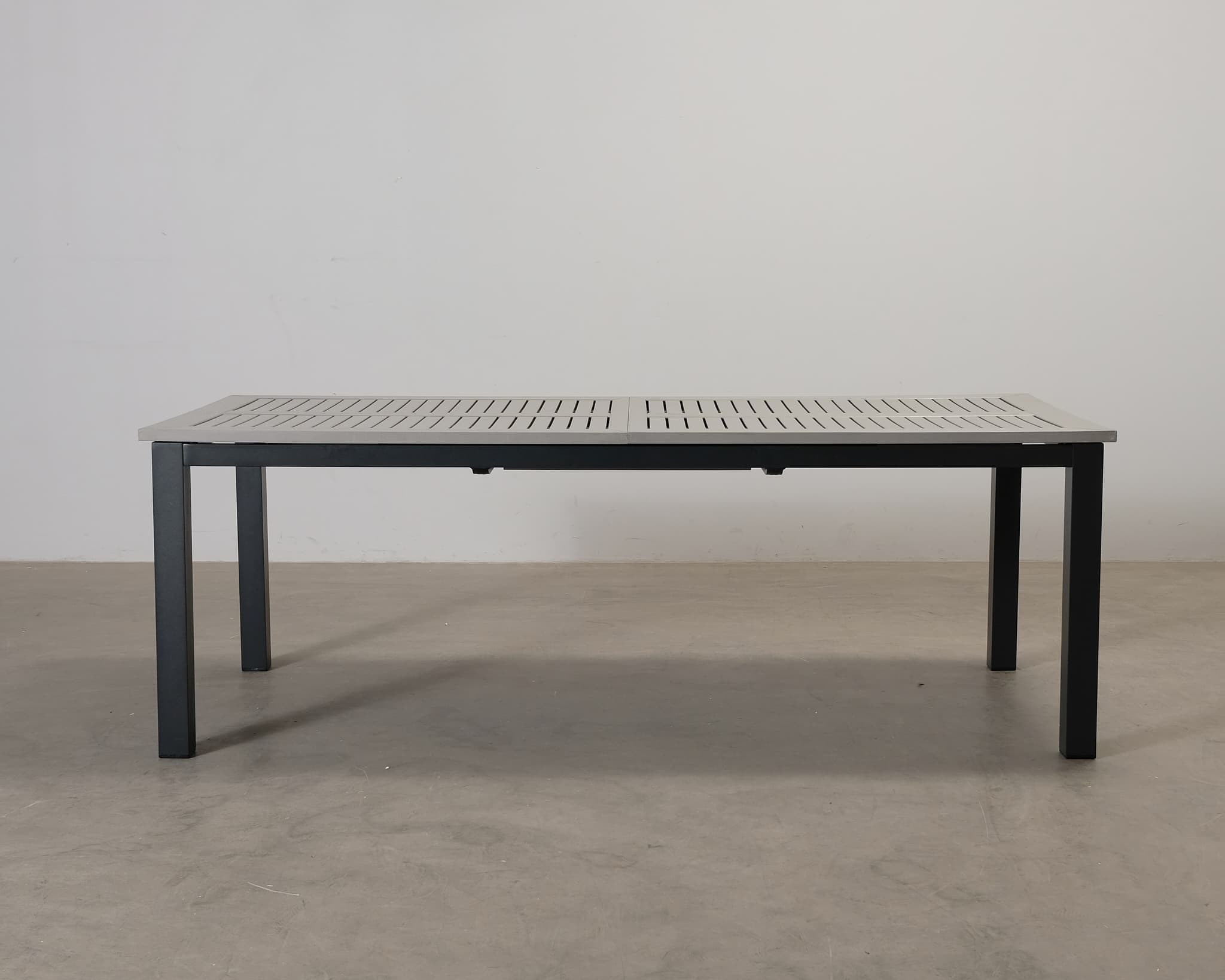 Comfort Garden Monaco utebord grå / svart