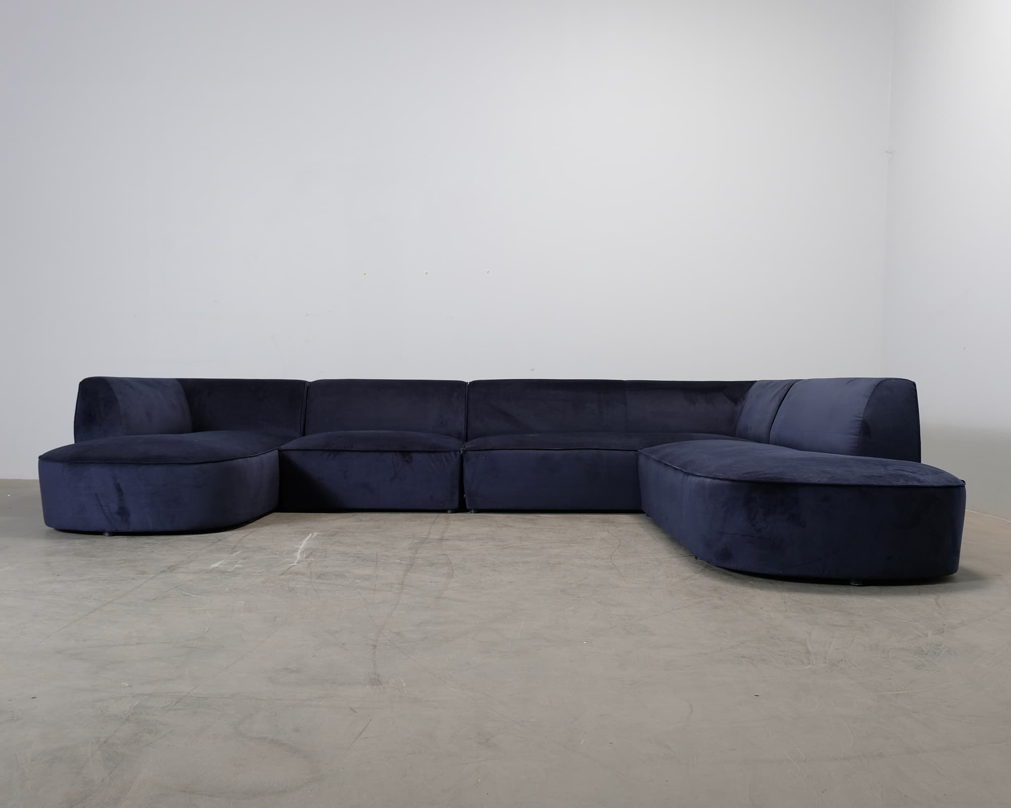 CXL by Christian Lacroix Charles U-soffa mörkblå